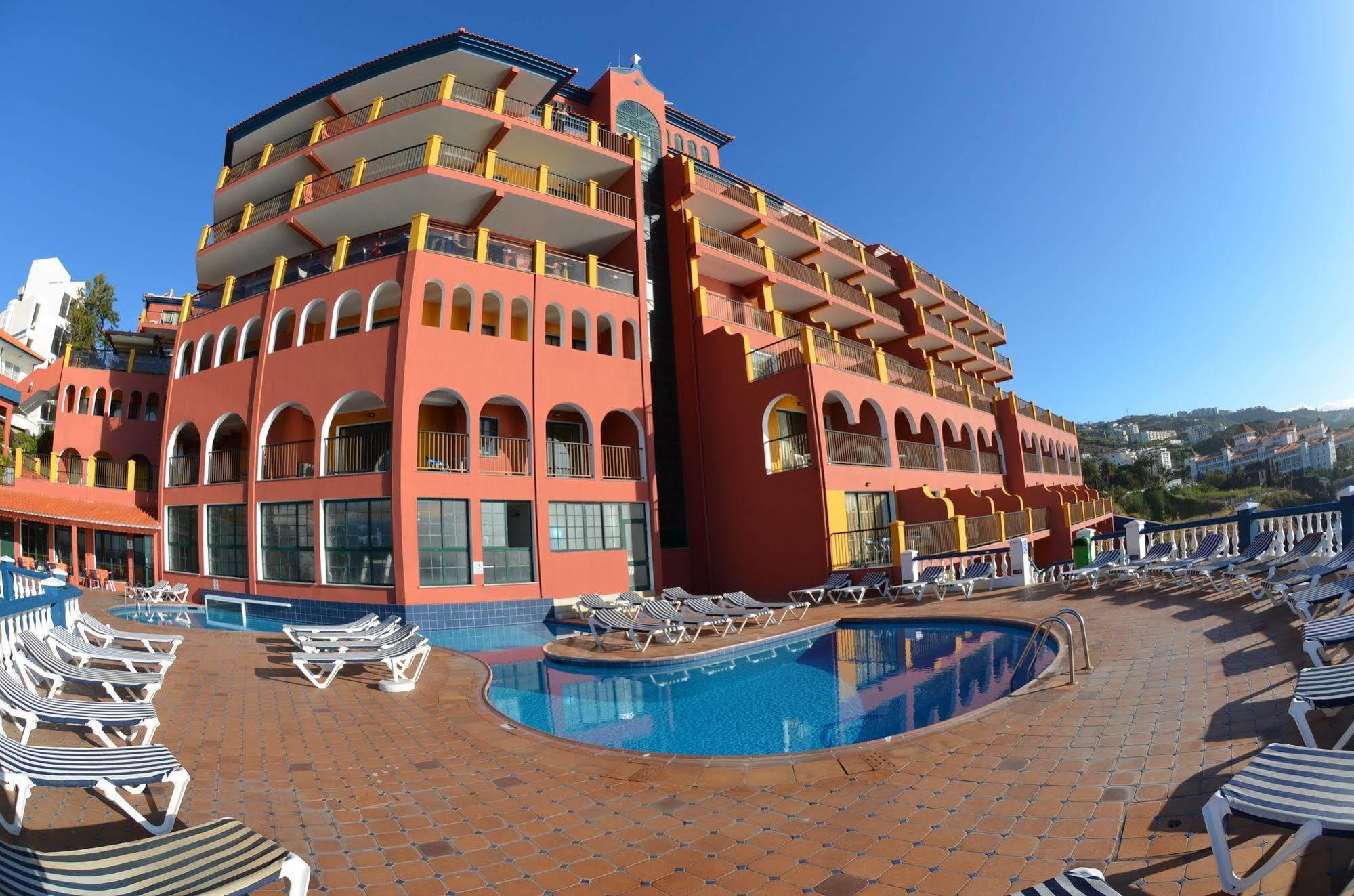 Hotel Royal Orchid Canico  Exterior photo